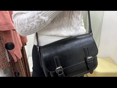 ❤️ Фитинг бөлмөсүндө жаш канчык FeralBerryди дилдо менен коомдук мастурбациялоо ️ Порно порно ky.3dhentaix.ru ❌️